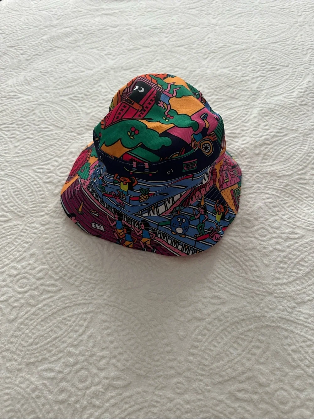 Hoka Adult Bright Graphic Bucket Hat — Green, Pink, Orange, Blue